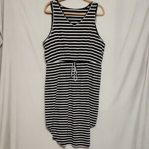 SHEIN Curve Black and White Striped High Low Dress